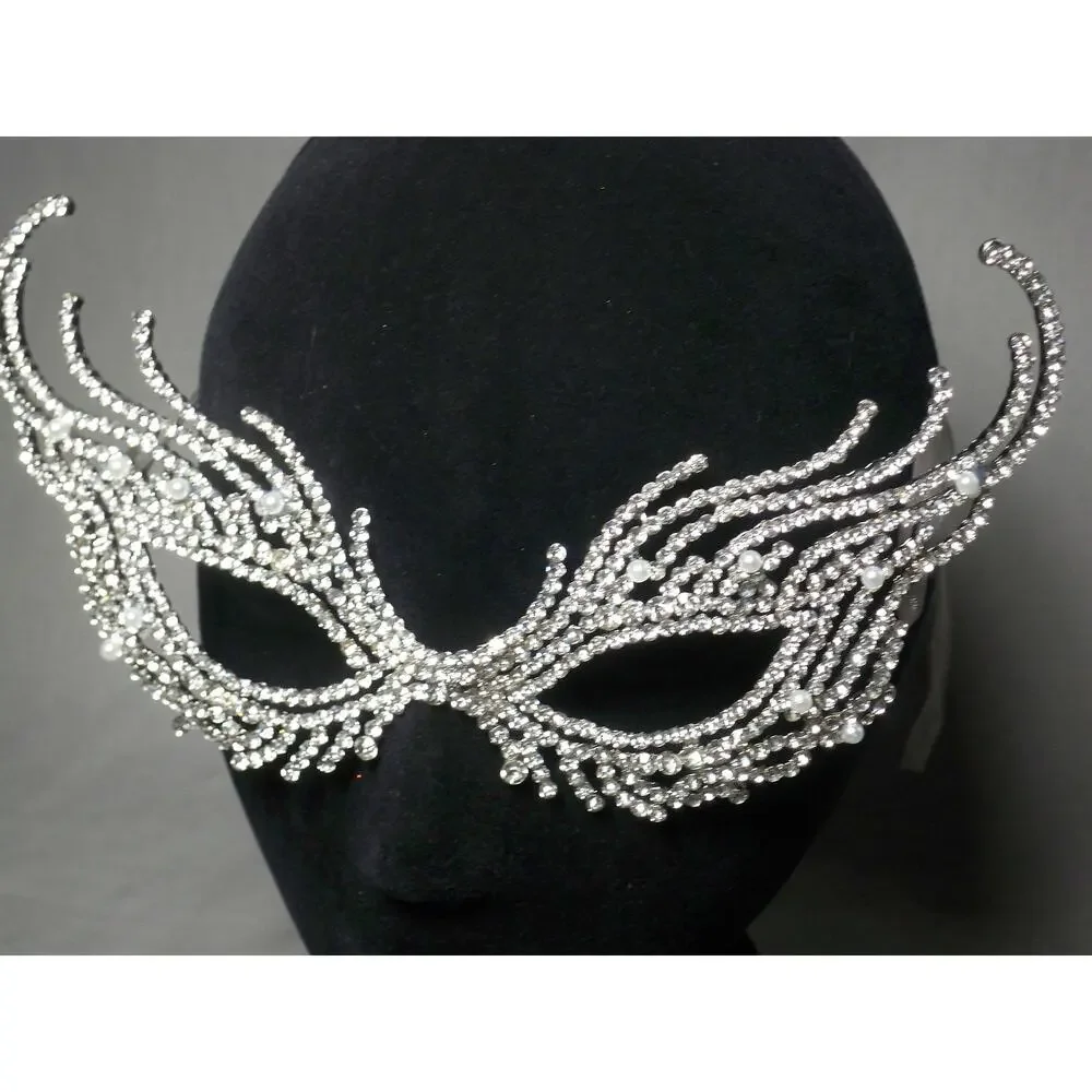 rhinestone mask, silver mask, bridal halloween masquerade ball costume mask